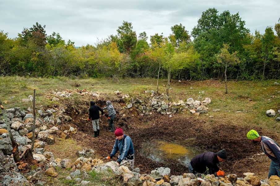Still Water Revival - Restoring and conserving still water ecosystems of Mediterranean karst mountains